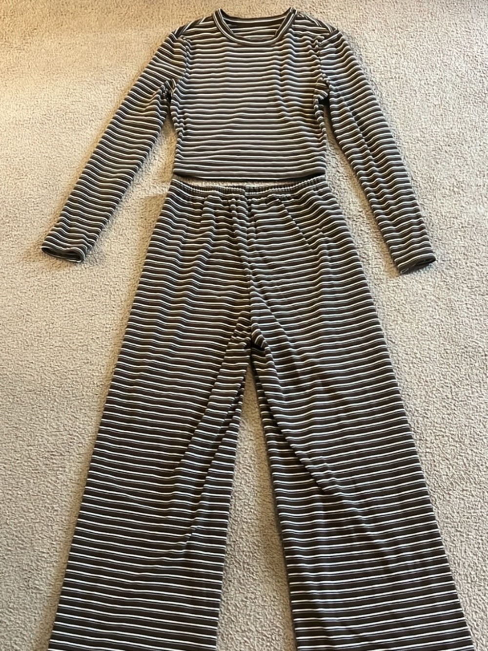 Stripped set